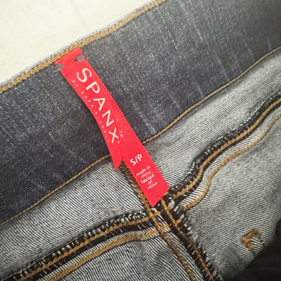 Spanx Jeans Women's SMALL Blue Jean Ankle Skinny Distressed Pull On Jegging‎ - Picture 5 of 10